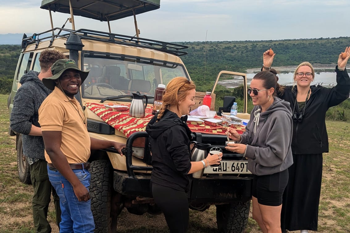 Sundowner at Lake Mburo